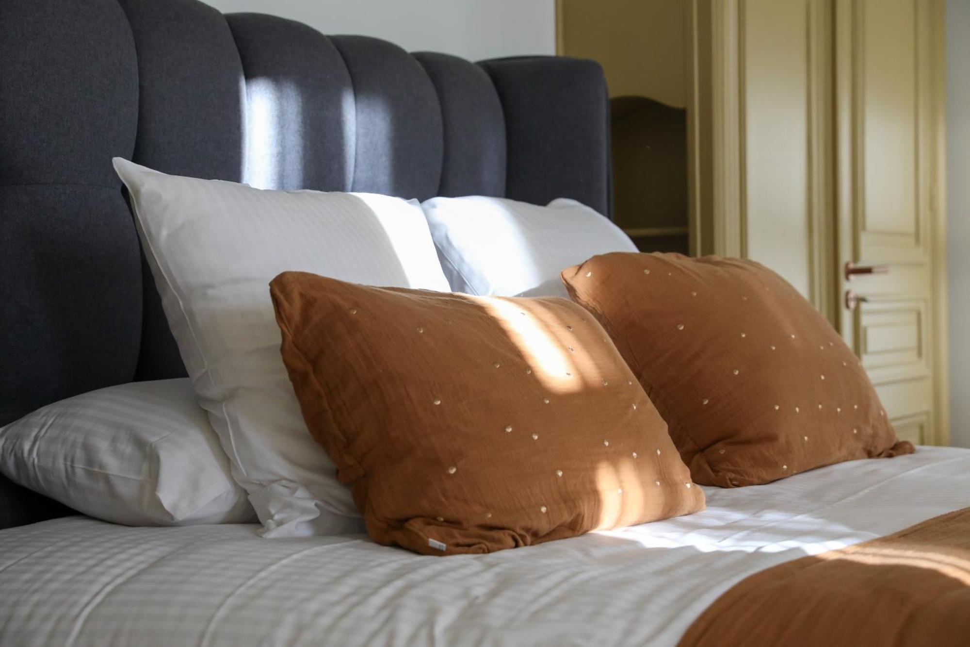 Sequoias Golf & Ressort Hotel Ruy-Montceau Exterior photo