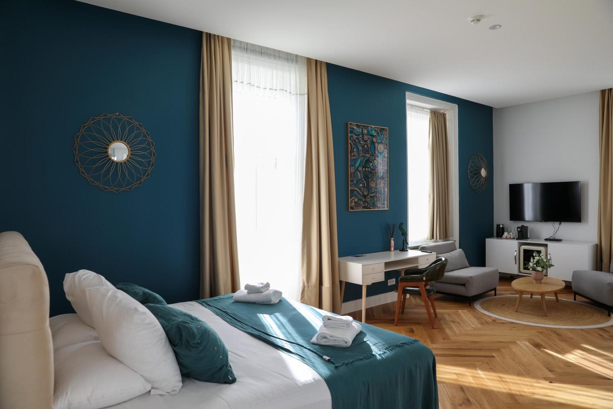 Sequoias Golf & Ressort Hotel Ruy-Montceau Exterior photo